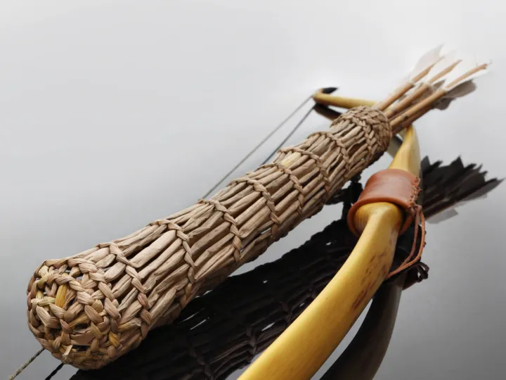 Osage Orange Bogen mit K&ouml;cher und Pfeilen - von Christian Simeoni